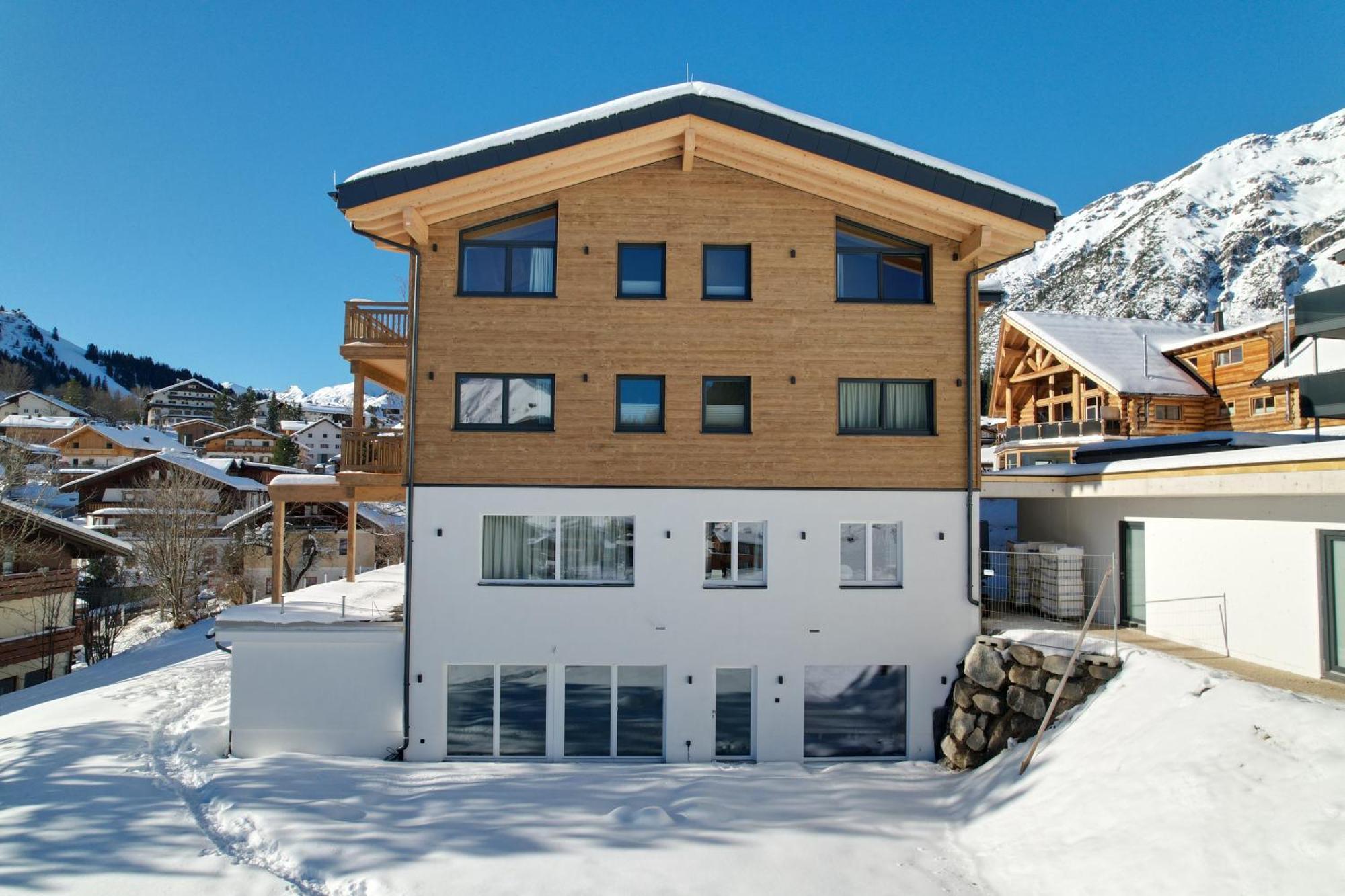 Hotel Haus Enzian Berwang Exterior foto