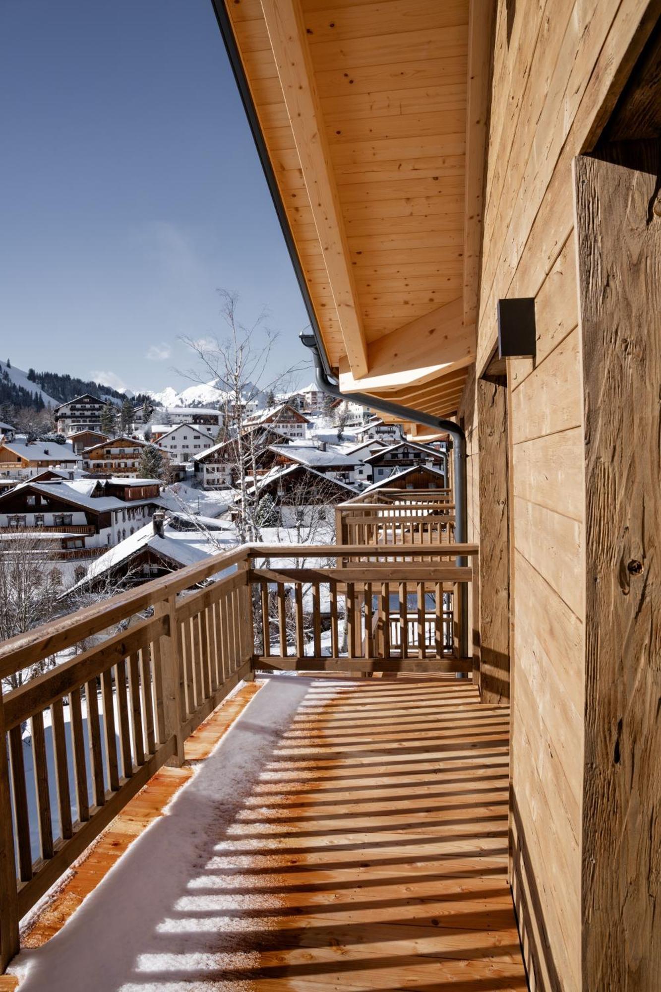 Hotel Haus Enzian Berwang Exterior foto